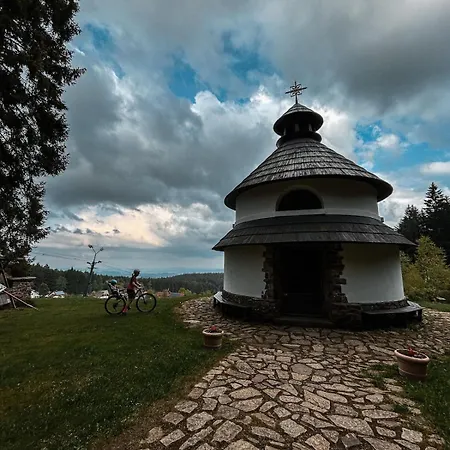 Za Rekou Appartement