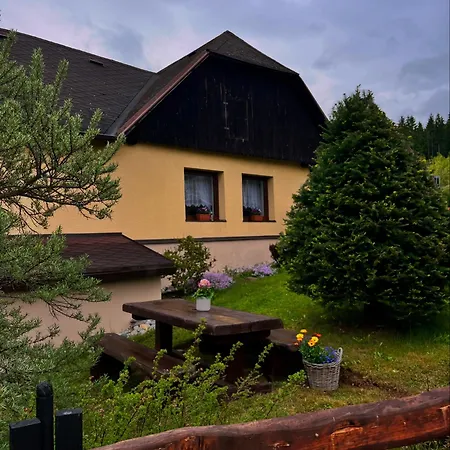 Za Rekou Appartement