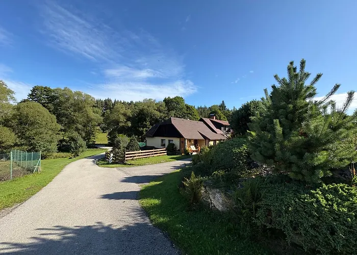 Za Rekou شقة *